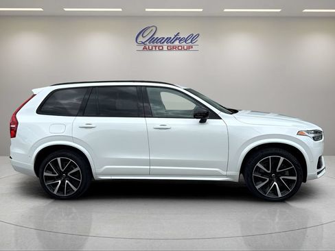 Used 2023 Volvo XC90 T8 Plus w/ Protection Package Premier AWD/4WD image 12