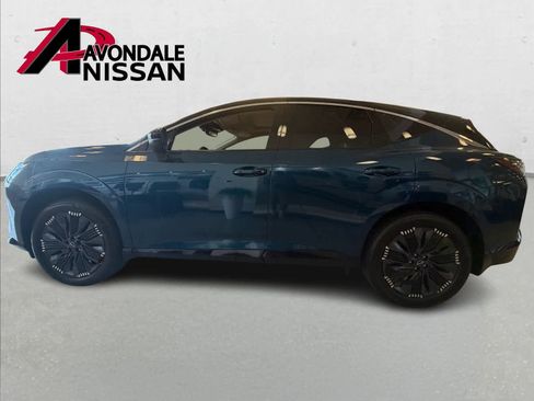 New 2026 Nissan Murano Platinum image 3