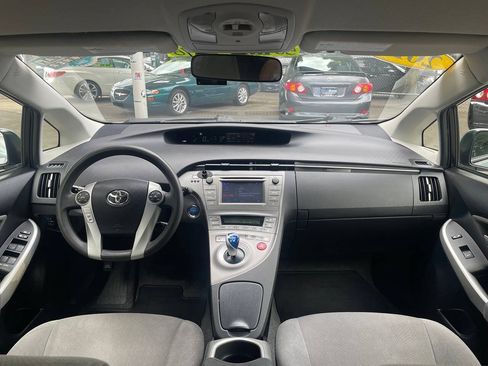 Used 2015 Toyota Prius Two FWD image 23