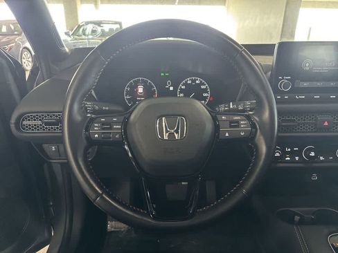 Used 2025 Honda HR-V Sport image 14