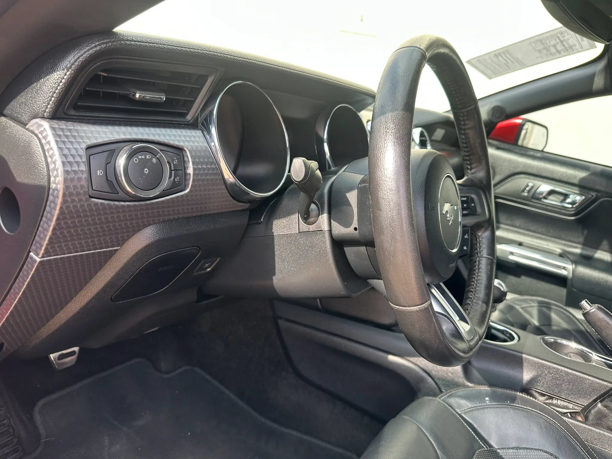 Used 2015 Ford Mustang GT Premium w/ GT Performance Package RWD image 29