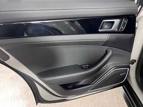 Certified 2023 Porsche Panamera 4S AWD/4WD image 23
