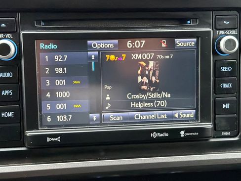 Used 2019 Toyota Tacoma SR5 image 18