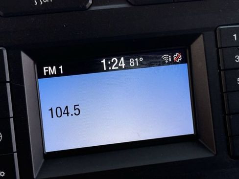 Used 2018 Ford F150 XL w/ Equipment Group 101A Mid AWD/4WD image 17