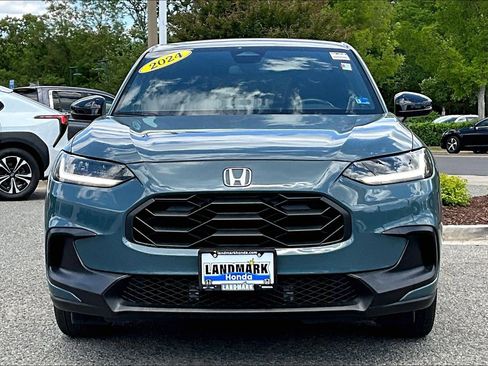 Used 2024 Honda HR-V Sport image 3