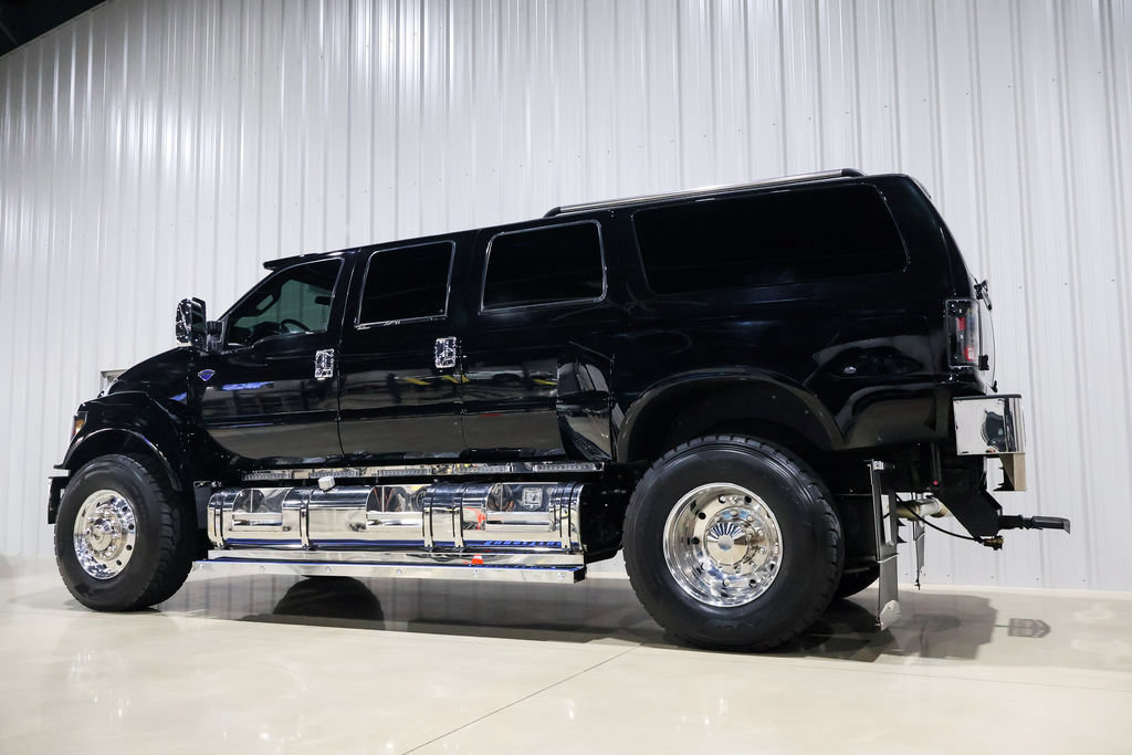 Used 2015 Ford F650 2WD Crew Cab Super Duty image 15