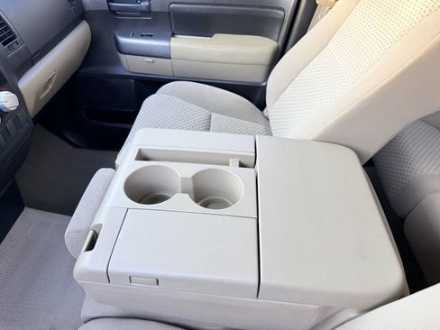 Used 2010 Toyota Tundra 2WD Double Cab image 11