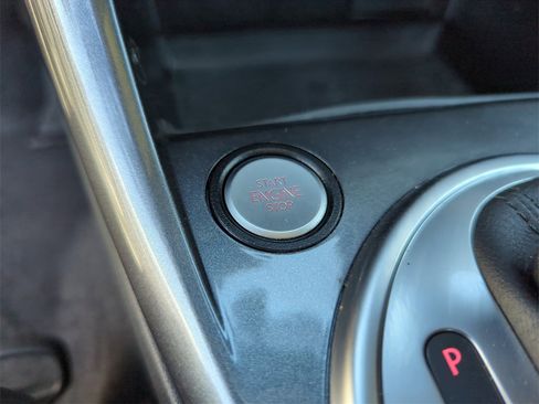 Used 2019 Volkswagen Beetle 2.0T SE image 43