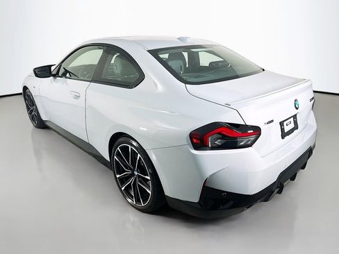Used 2023 BMW 230i xDrive Coupe w/ Premium Package image 3