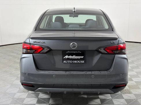 Used 2020 Nissan Versa SR w/ Convenience Package image 6