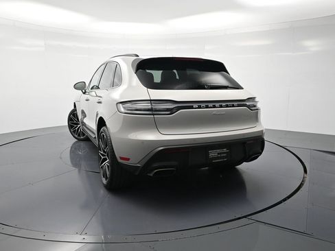 Used 2026 Porsche Macan image 27