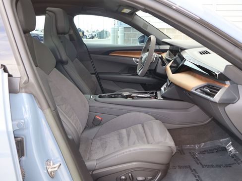 Used 2023 Audi e-tron GT Premium Plus w/ Executive Package AWD/4WD image 32