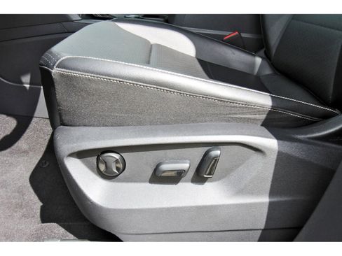 Used 2022 Volkswagen Atlas SE AWD/4WD image 30