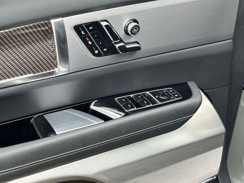 New 2026 Cadillac Vistiq Sport image 13