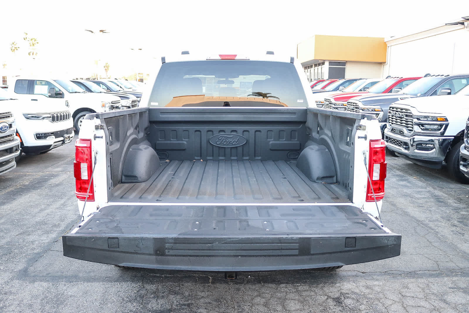 Used 2022 Ford F150 XLT w/ Trailer Tow Package AWD/4WD image 26