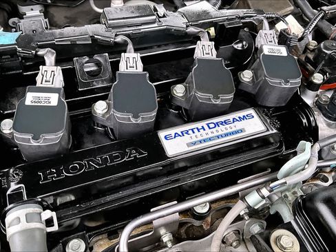 Used 2018 Honda Accord EX image 32