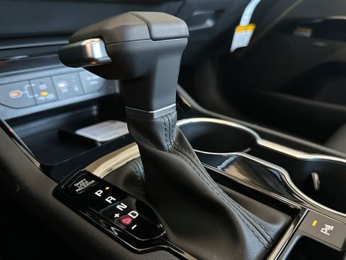 New 2026 Kia K5 GT FWD image 22