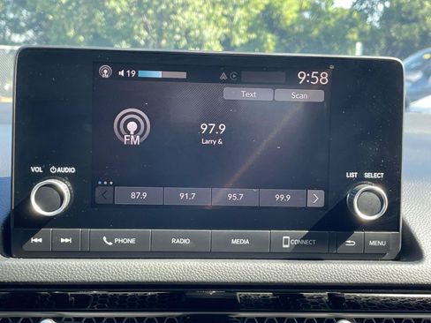 Used 2025 Honda Civic Sport image 26