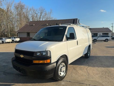Used 2022 Chevrolet Express 2500 w/ Driver Convenience Package image 1