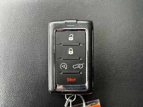 Used 2023 Jeep Grand Cherokee L Laredo AWD/4WD image 33