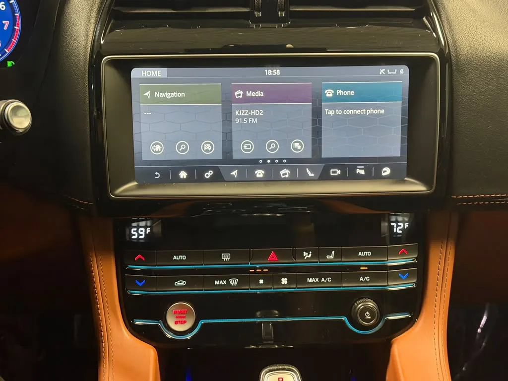Used 2020 Jaguar F-PACE SVR AWD/4WD image 38