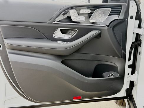 New 2026 Mercedes-Benz GLE 580 4MATIC image 19