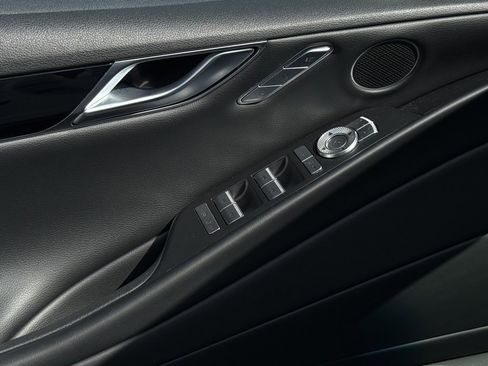 Used 2024 Genesis G80 2.5T image 22