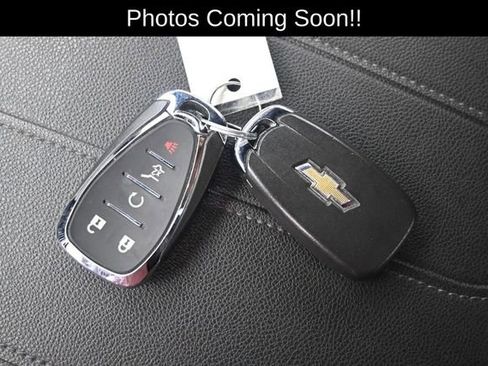 Used 2023 Chevrolet Traverse LT w/ LPO, Floor Liner Package AWD/4WD image 15