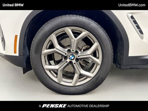 Used 2024 BMW X3 sDrive30i w/ Convenience Package w/ZPA RWD image 2