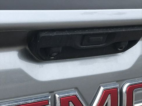 Used 2024 GMC Sierra 1500 Elevation image 7