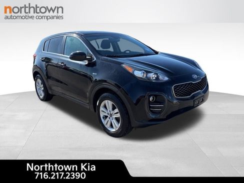 Used 2019 Kia Sportage LX image 3