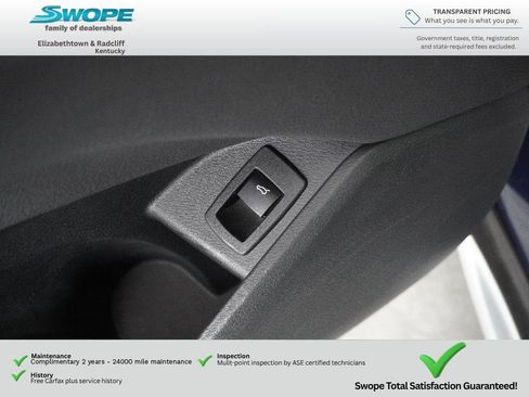 Used 2021 BMW X1 xDrive28i AWD/4WD image 15