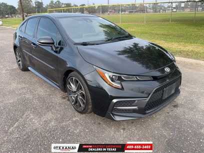 Used 2020 Toyota Corolla SE w/ SE Premium Package