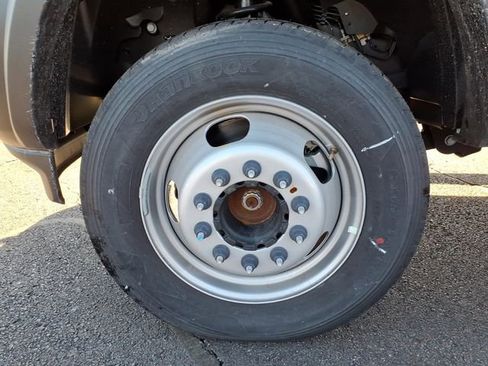 Used 2024 RAM 4500 Tradesman image 9