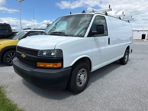 Used 2020 Chevrolet Express 2500 w/ Communications Package RWD image 3