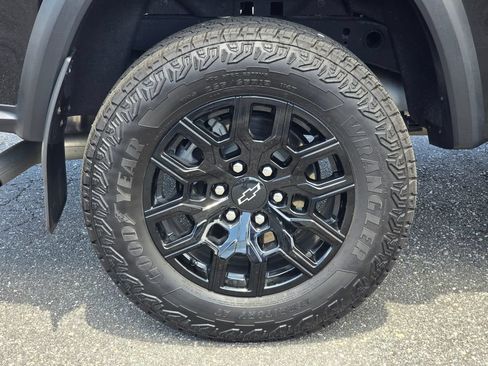 Certified 2026 Chevrolet Colorado Trail Boss AWD/4WD image 13