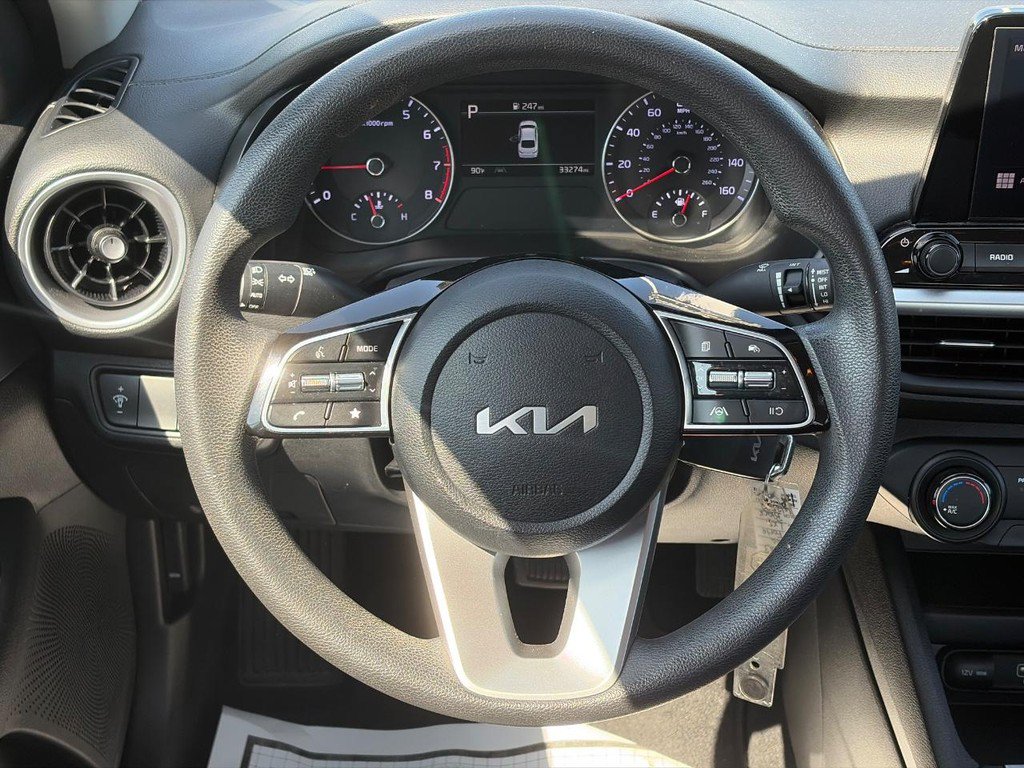Used 2023 Kia Forte LXS FWD image 13