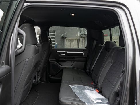 New 2026 RAM 1500 Big Horn AWD/4WD image 18