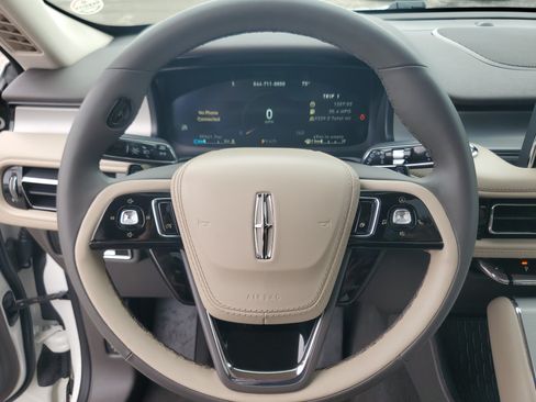Certified 2024 Lincoln Aviator AWD w/ Premium Package image 14