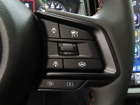 New 2025 Subaru Crosstrek 2.5i Limited w/ Crosstrek Mirror Package image 14