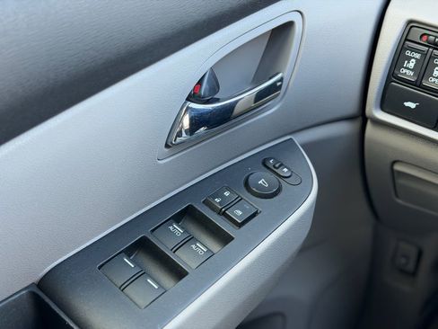 Used 2014 Honda Odyssey EX-L image 23