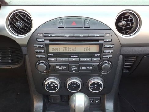 Used 2010 MAZDA MX-5 Miata Grand Touring w/ Premium Pkg image 8