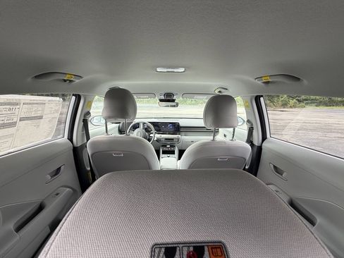 New 2025 Hyundai Kona SEL image 19