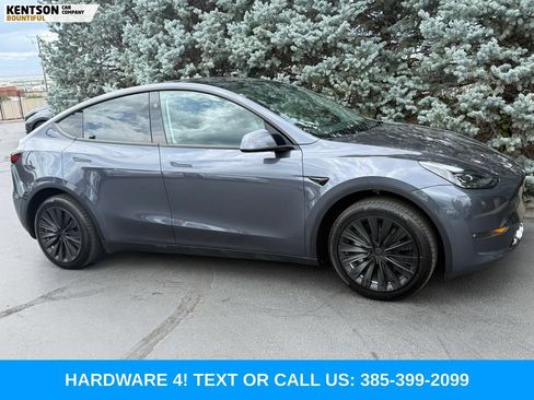 Used 2023 Tesla Model Y Long Range AWD/4WD image 11