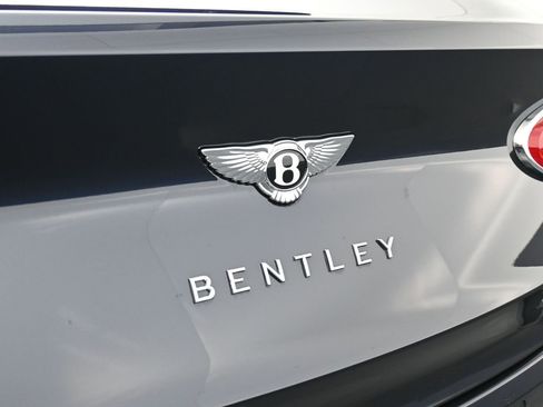 New 2025 Bentley Bentayga image 14