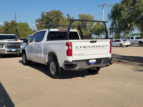 Used 2023 Chevrolet Silverado 1500 LT w/ Z71 Off-Road Package AWD/4WD image 6