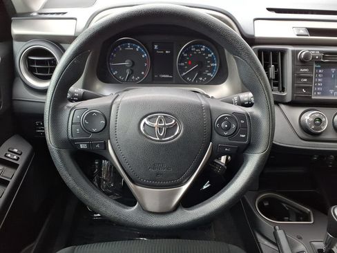 Used 2017 Toyota RAV4 LE w/ All Weather Liner Package AWD/4WD image 13