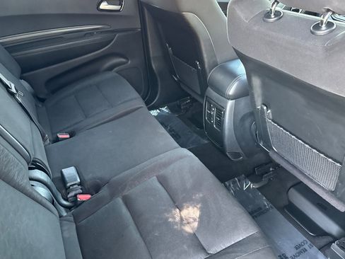 Used 2024 Dodge Durango SXT image 17