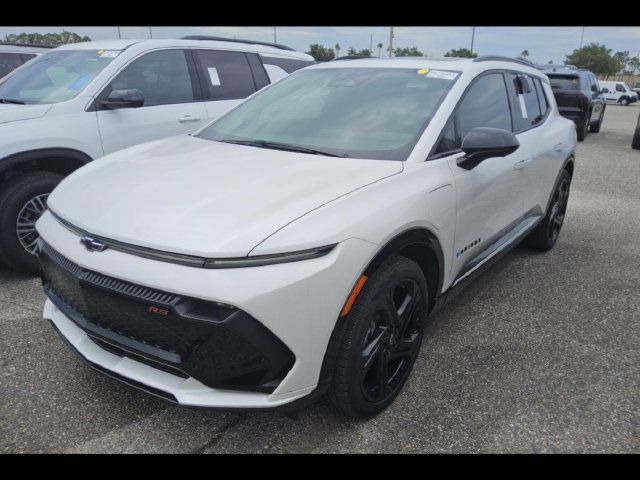 Used 2025 Chevrolet Equinox EV RS w/ LPO, Illumination Package FWD image 3