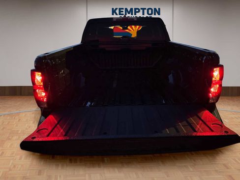 Used 2024 Chevrolet Colorado Trail Boss image 29